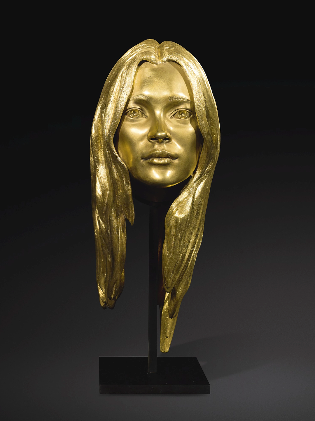 A Golden Kate Moss Head Once Sat on Display at Sotheby's London